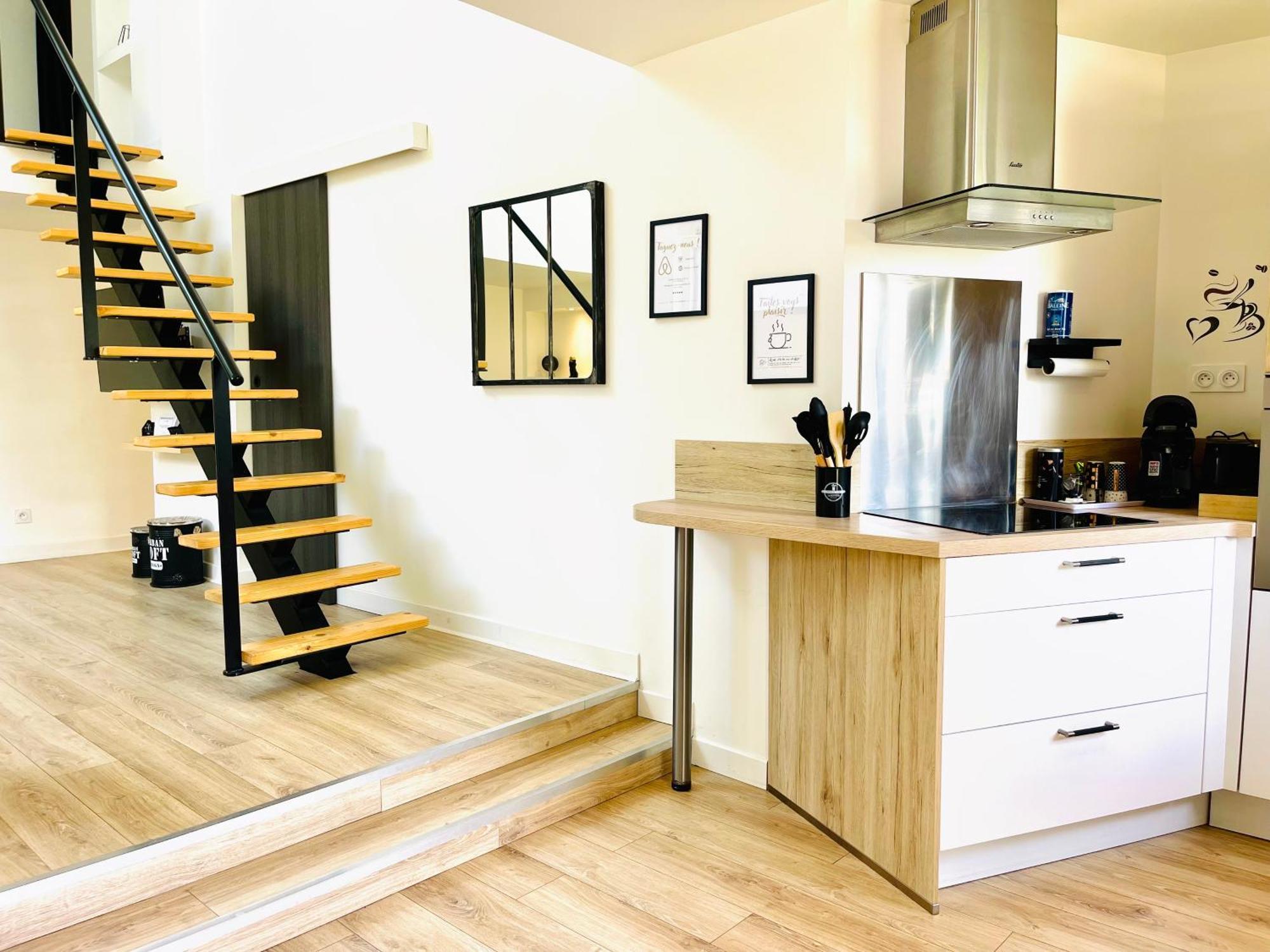 Villa Loft De Charme Avec Parking, Jardin Et Terrasse Saint-Pryvé-Saint-Mesmin Exterior foto